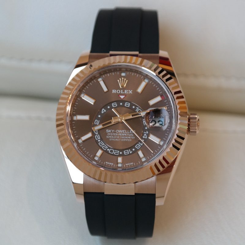 Pre-Owned Rolex Sky-Dweller 42mm Everosegold Oysterflex 326235