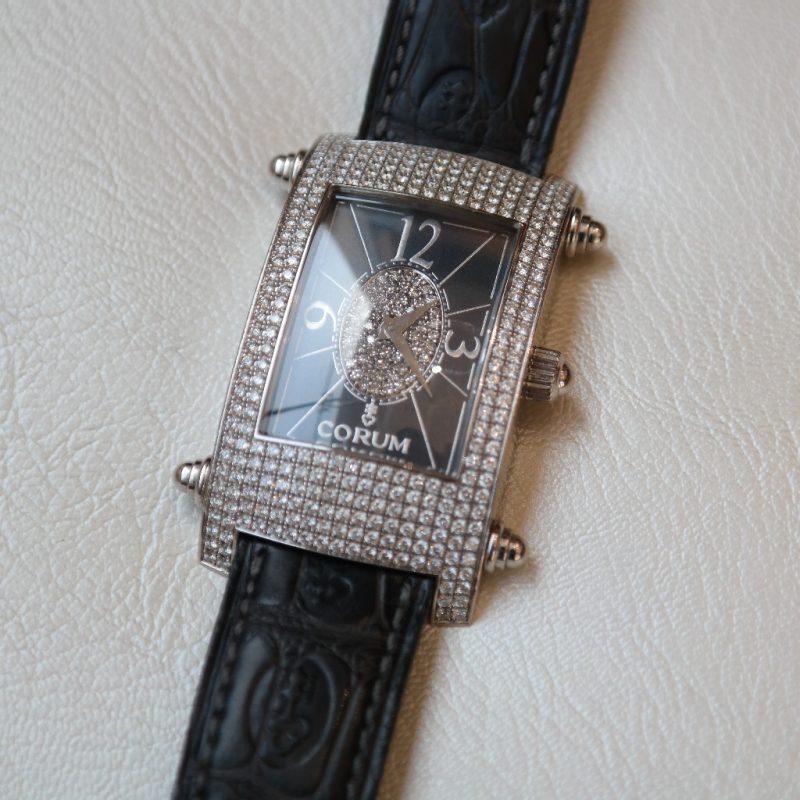 Pre-Owned Corum Moonlight 25mm White Gold