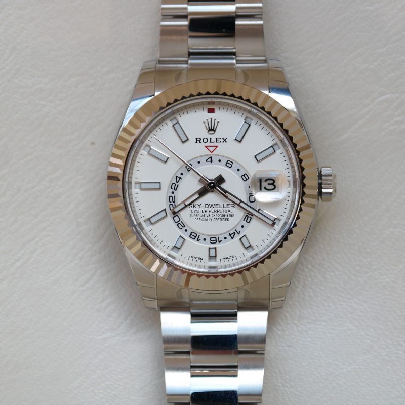 Pre-owned Rolex Sky-Dweller 42mm Oystersteel White-Index Dial 326934