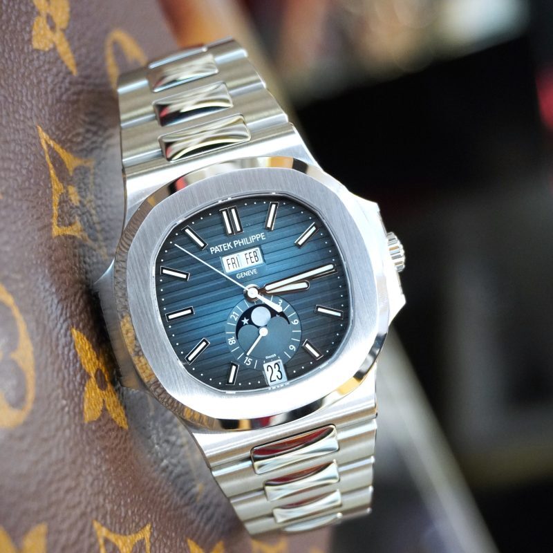 Pre-owned Patek Philippe Nautilus Stainless Steel 40.5mm Annual Calendar Moonphase Blue Dial 5726/1A-014
