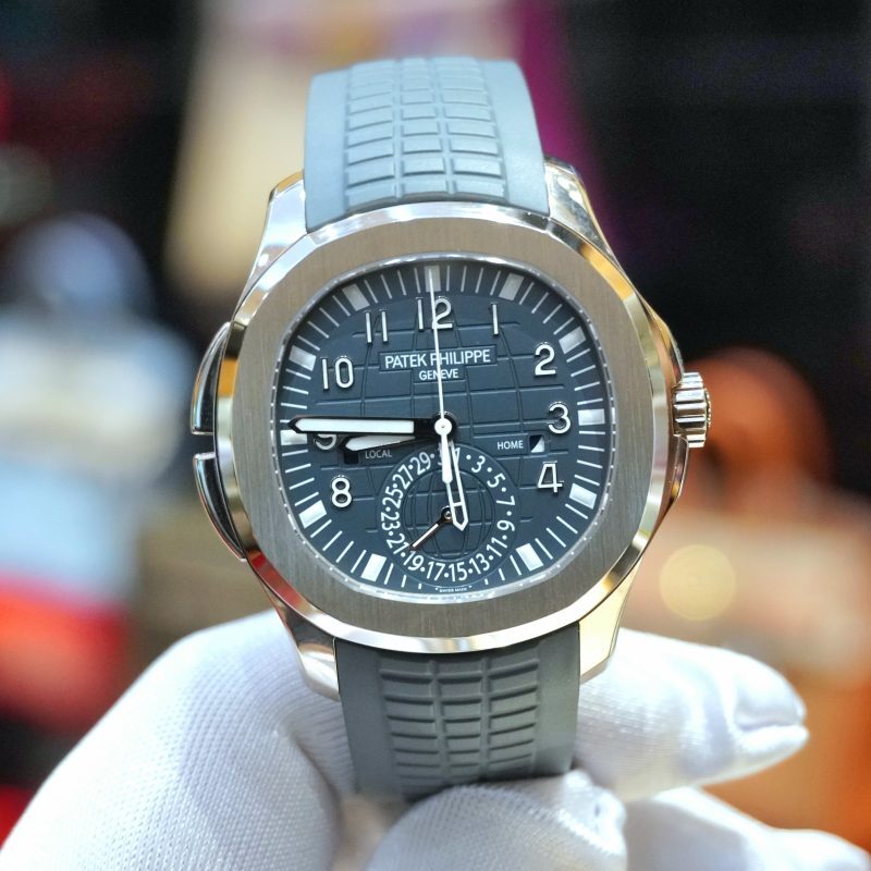 Pre-owned Patek Philippe Aquanaut Travel Time White Gold Blue-Grey Dial 40.8mm Blue 5164G-001