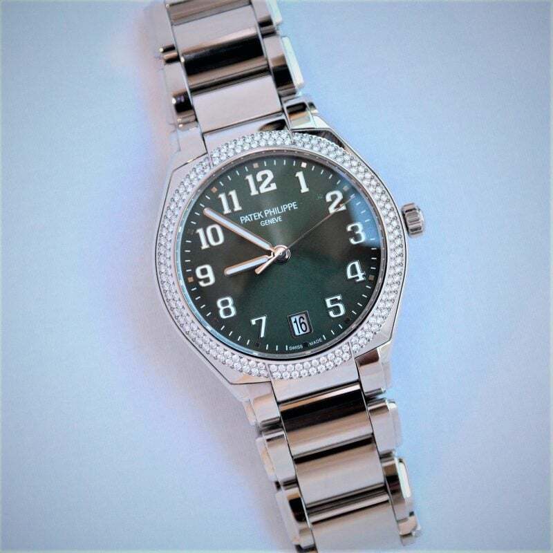 7300/1200A - TWENTY~4 SELF-WINDING