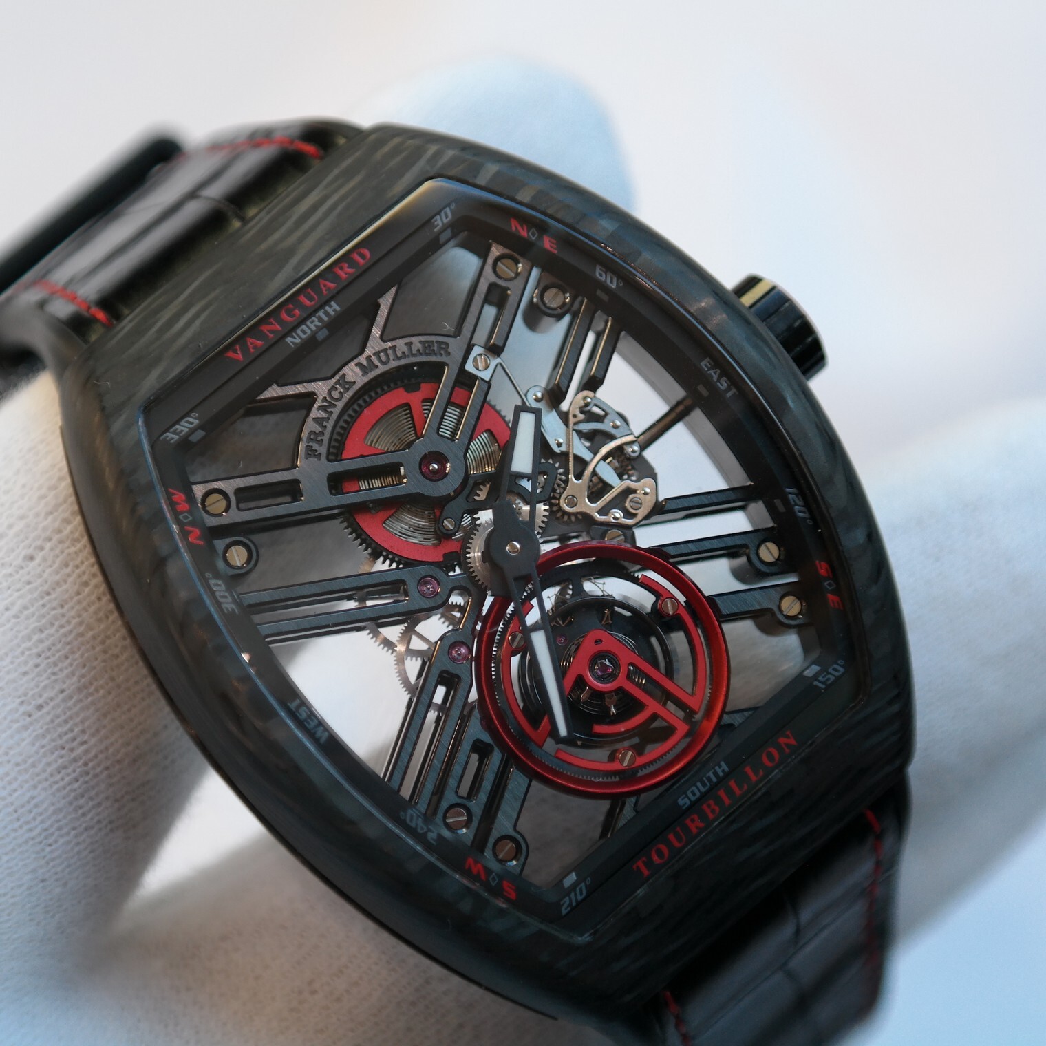 Vanguard tourbillon