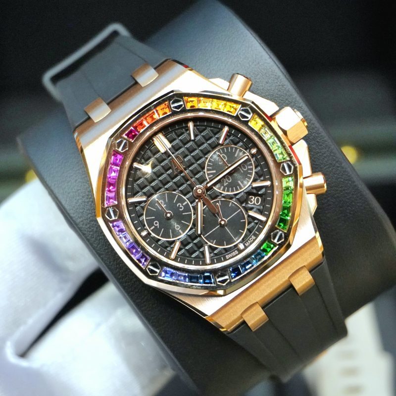 Pre-owned Audemars Piguet Royal Oak Offshore SelfWinding Chronograph Black Dial Rainbow 26236OR.YY.D002CA.01