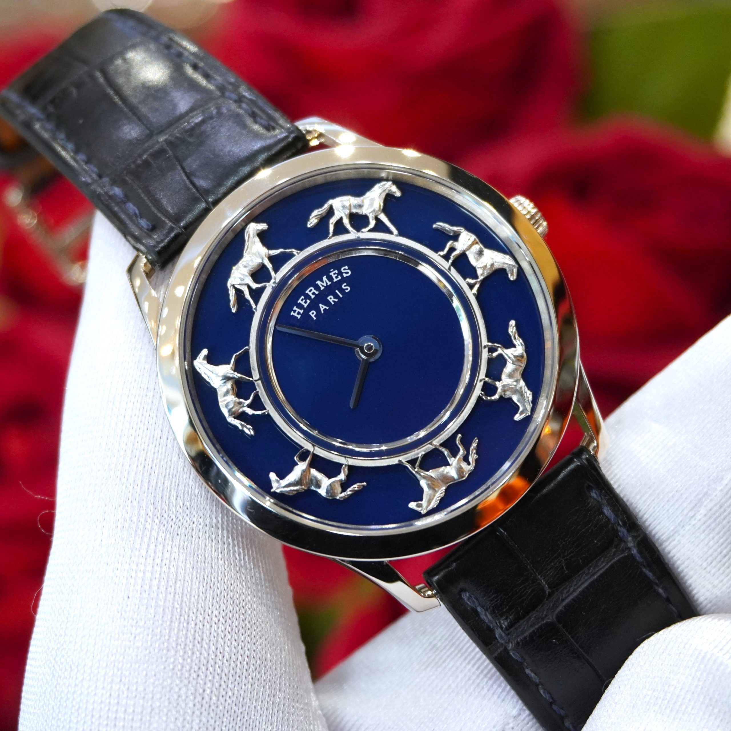 Pre-Owned Hermes Slim Sequences White Gold 39mm Blue Dial Horses Limited Edition CA2901
