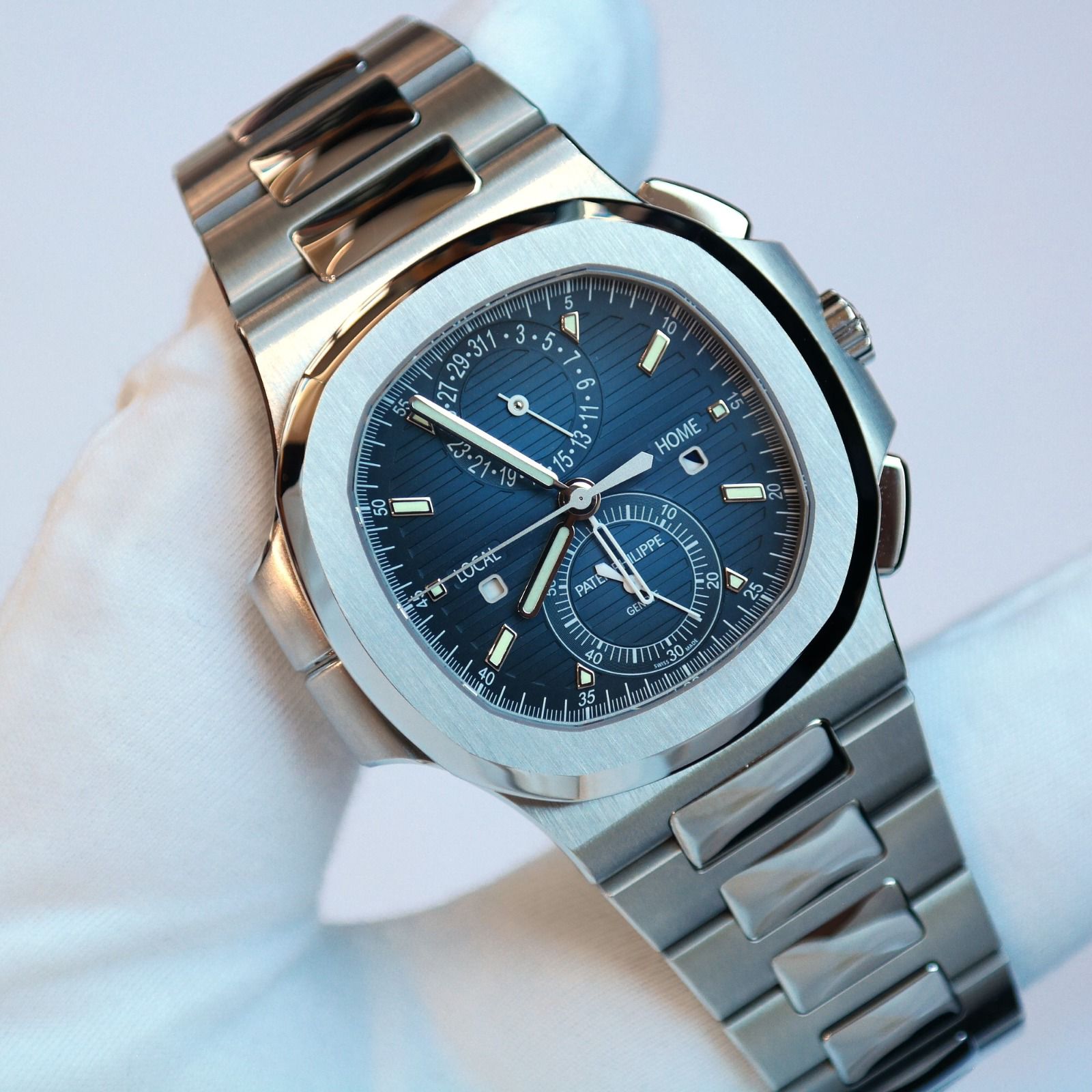 Pre-Owned Patek Philippe Nautilus Travel Time Chronograph Blue Dial Stainless Steel 5990/1A-011