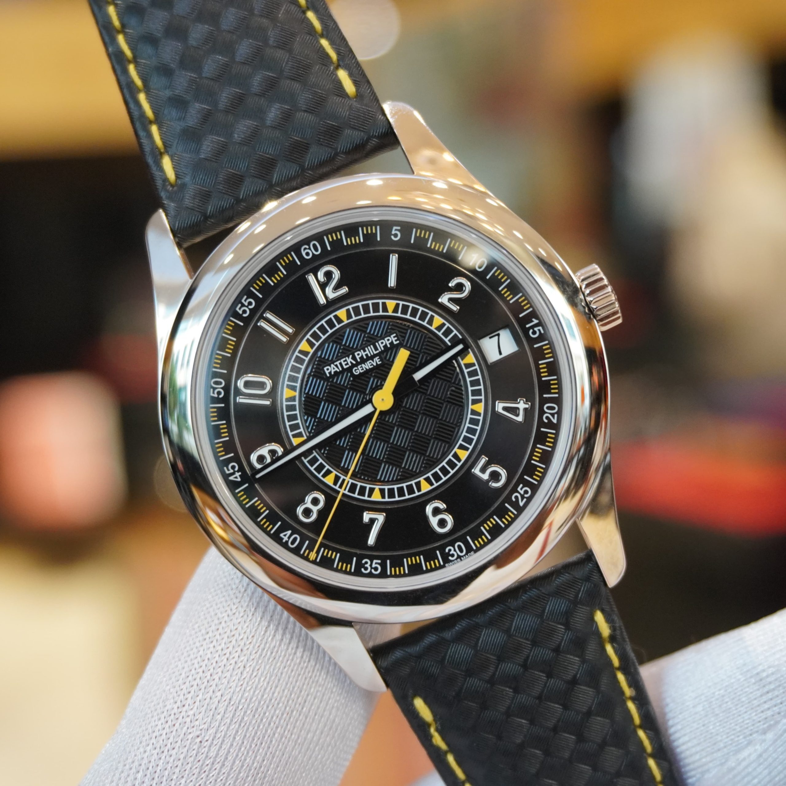 Pre-owned Patek Philippe Calatrava Ebony Black Carbon Motif Dial White Gold 40mm 6007G-001