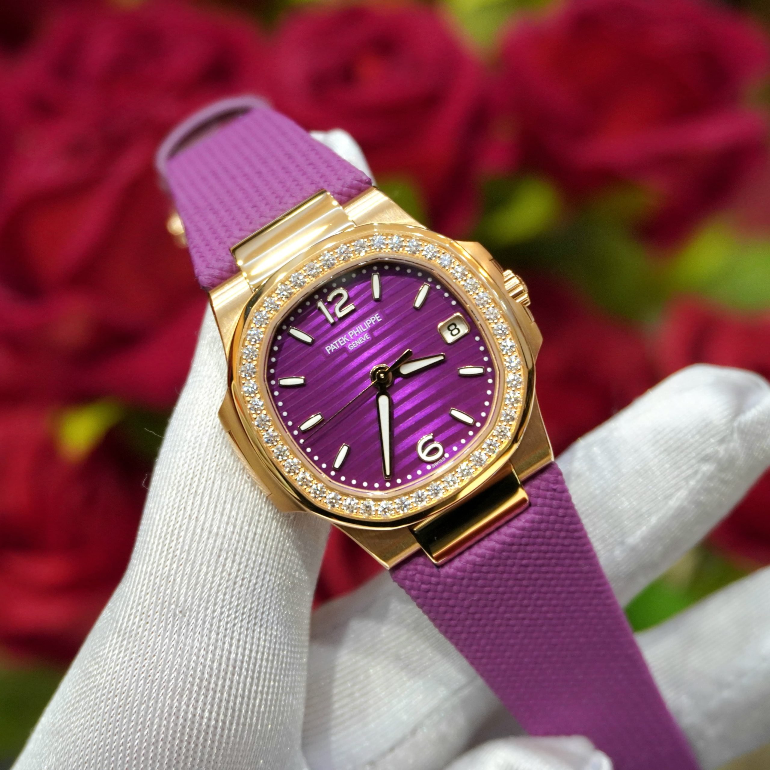 Pre-Owned Patek Philippe Ladies Nautilus Full Rose Gold Purple Dial 32mm 7010R-013